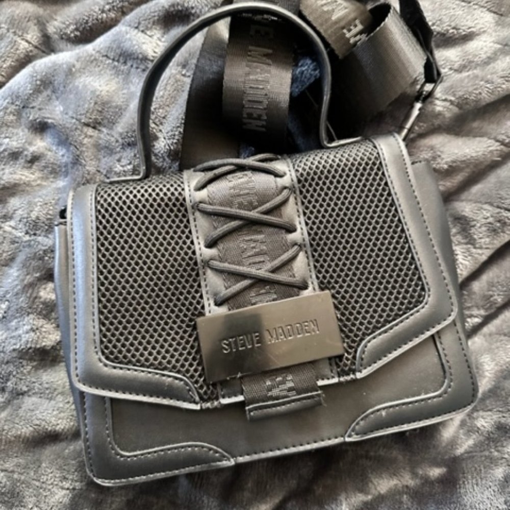 Steve Madden crossbody black *Purse